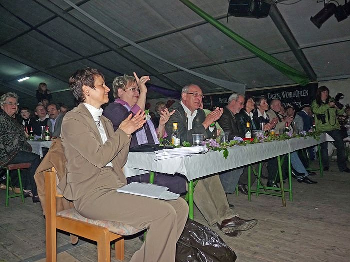 Fliederk&ouml;nigin gew&auml;hlt