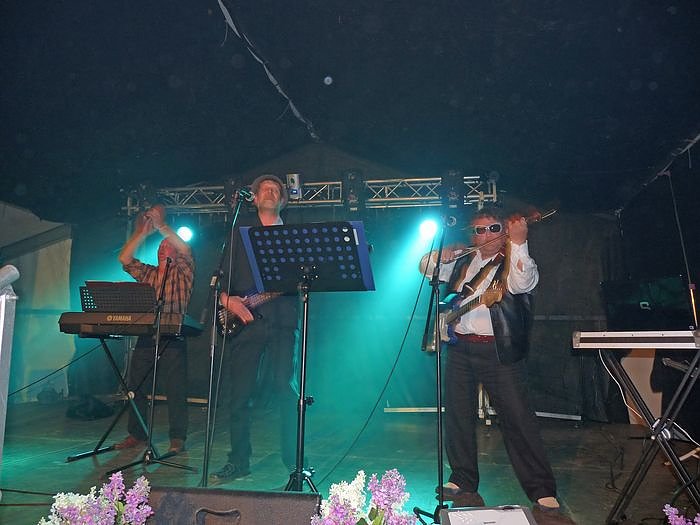 Fliederk&ouml;nigin gew&auml;hlt