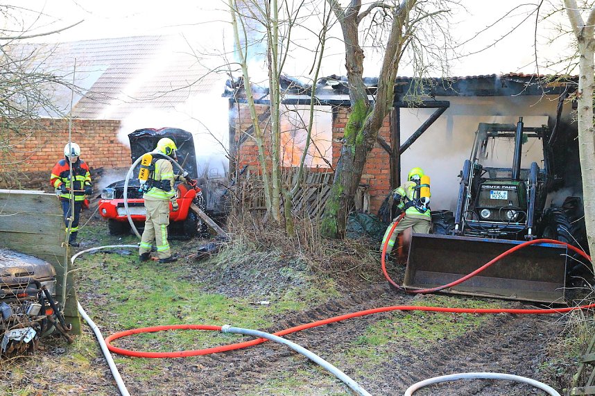Scheunenbrand heute Morgen in Himmelsberg