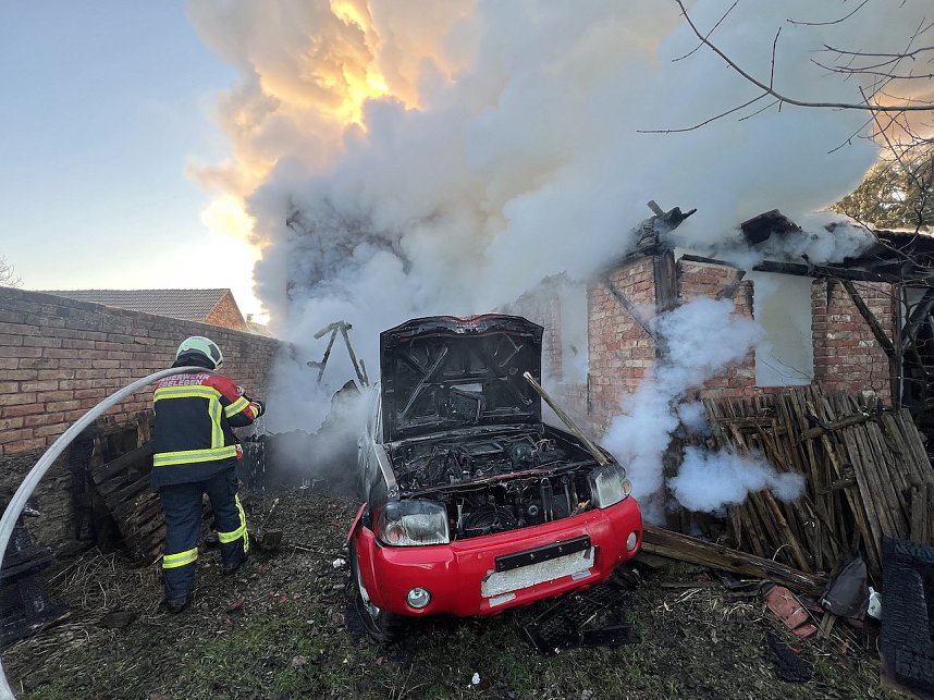 Scheunenbrand heute Morgen in Himmelsberg