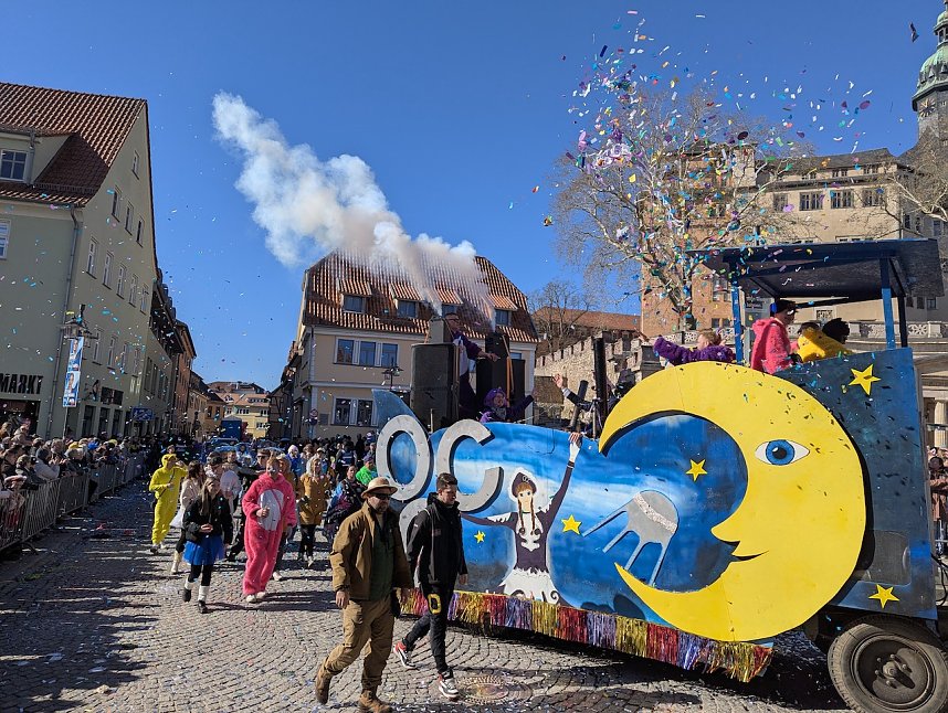 Eindr&uuml;cke vom Rosenmontagsumzug 2025 in Sondershausen