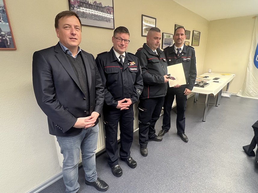 Jahreshauptversammlung bei der Feuerwehr Greu&szlig;en