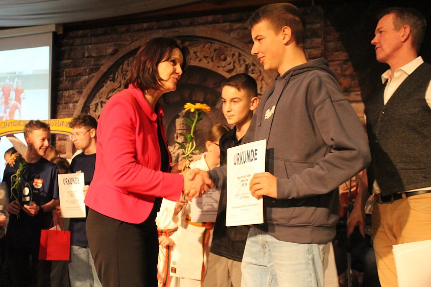 27. Kyffh&auml;user Sportgala im Burghof am Kyffh&auml;user