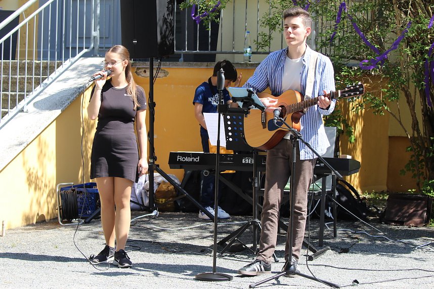 Impressionen Novalisritt 2025 am Schloss "Sophie von K&uuml;hn" in Gr&uuml;ningen