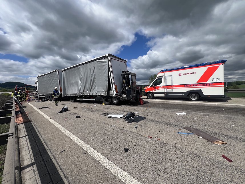Unfall mit Todesfolge auf der Autobahn