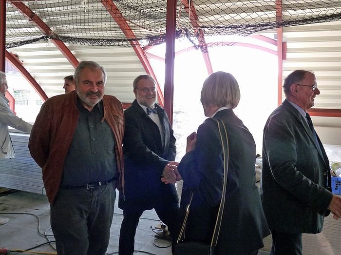 Bei Richtfest strahlte Sonne