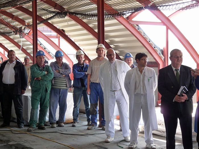 Bei Richtfest strahlte Sonne