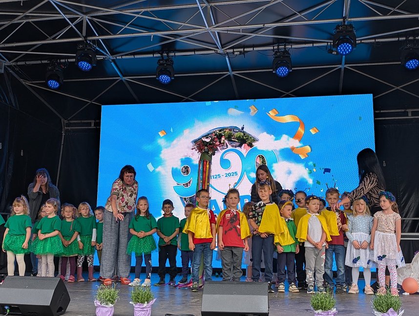 Seniorenfr&uuml;hst&uuml;ck auf dem Sondersh&auml;user Marktplatz