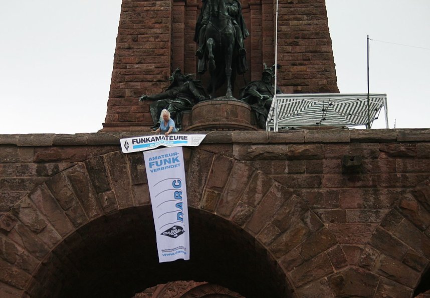 Funktertreffen am Kyffh&auml;userdenkmal