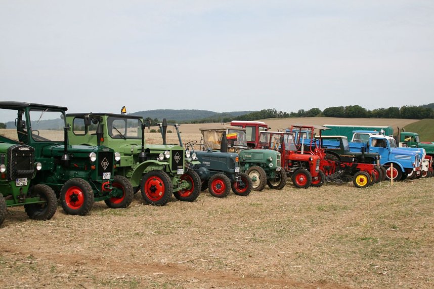 Schlepperfreunde feierten 20-j&auml;hriges Jubil&auml;um