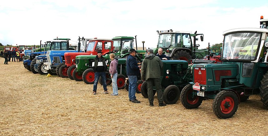 Treckertreffen in Badra