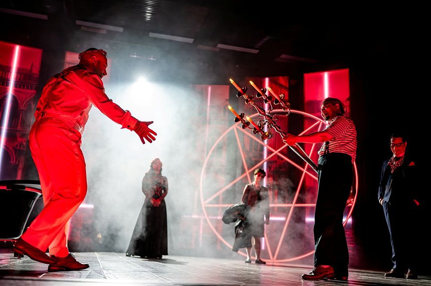 Hoffmanns Erz&auml;hlungen sind demn&auml;chst auf der Theaterb&uuml;hne zu sehen