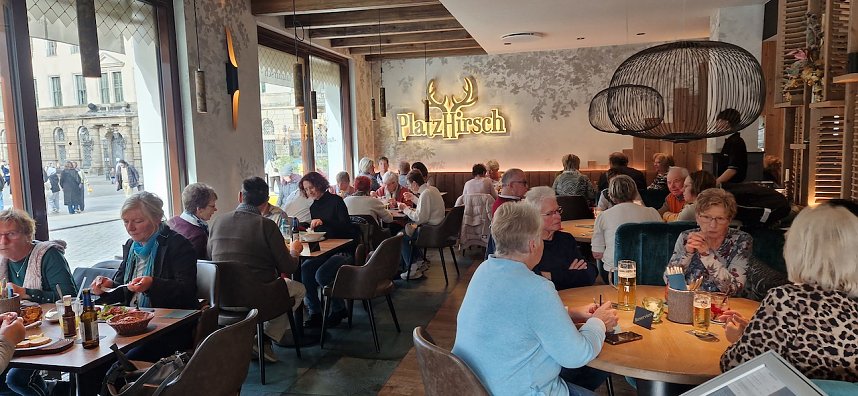 Frankenh&auml;user Frauenchor besucht interessante Orte in Dresden