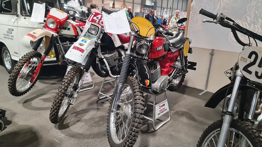 Jede Menge Oldtimer gab es am Wochenende in Erfurt zu sehen.