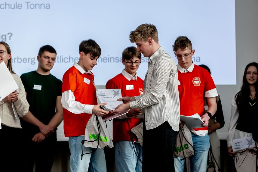 Jugend forscht im Audimax der Hochschule Nordhausen. 