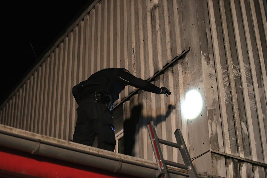 Spurensicherung in der Schachtstra&szlig;e