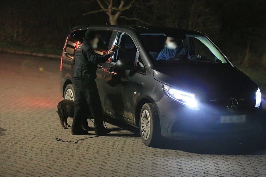 Spurensicherung in der Schachtstra&szlig;e