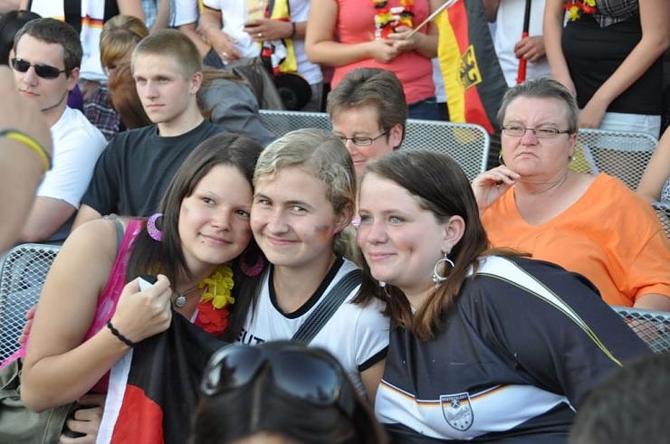 Public Viewing auf den Petersberg