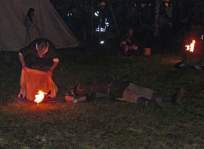 Feuerschau zum Bauernmarkt