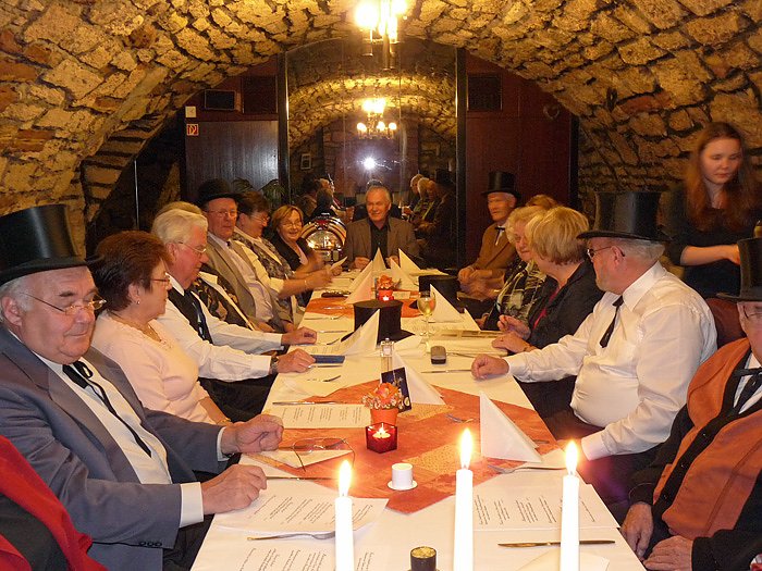 Zylinderm&auml;nner G&ouml;llingen