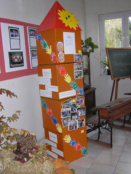 "Demokratie st&auml;rken - Kinderrechte erlebbar machen"