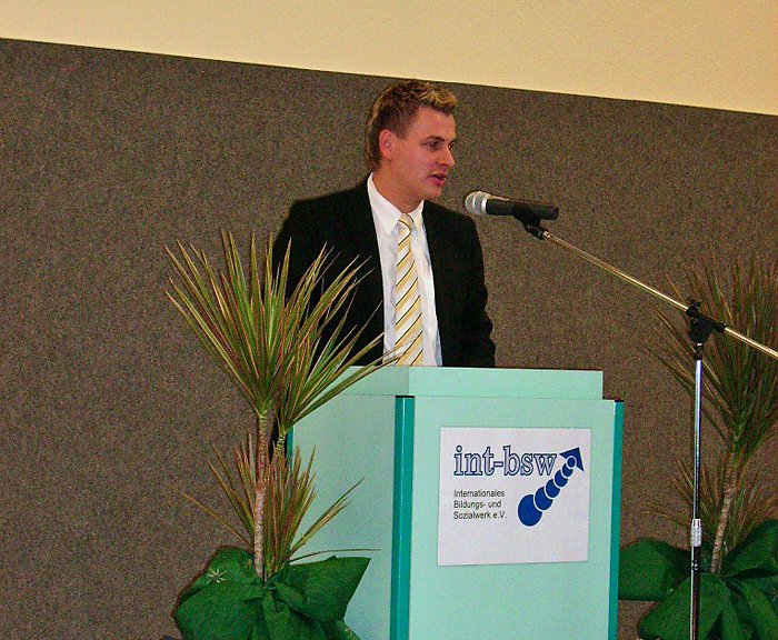 20 Jahren Internationalen Bildungs- und Sozialwerkes e.V.