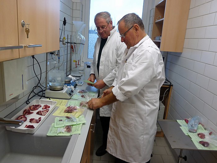 Trichinenlabor offen