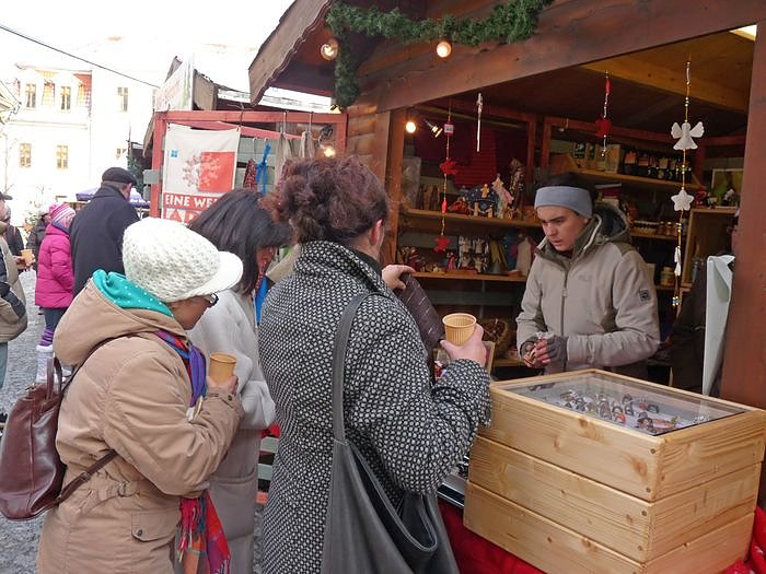 Sondersh&auml;user Weihnachtsmarkt er&ouml;ffnet